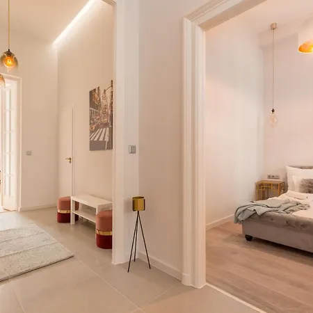 Space And Elegance In The Heart Of Apartman